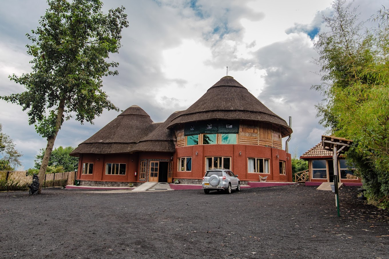 ingagi_park_view_lodge